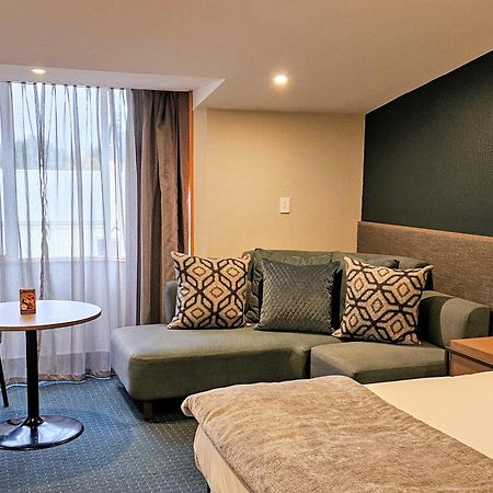 Distinction Luxmore Hotel Te Anau Exterior foto