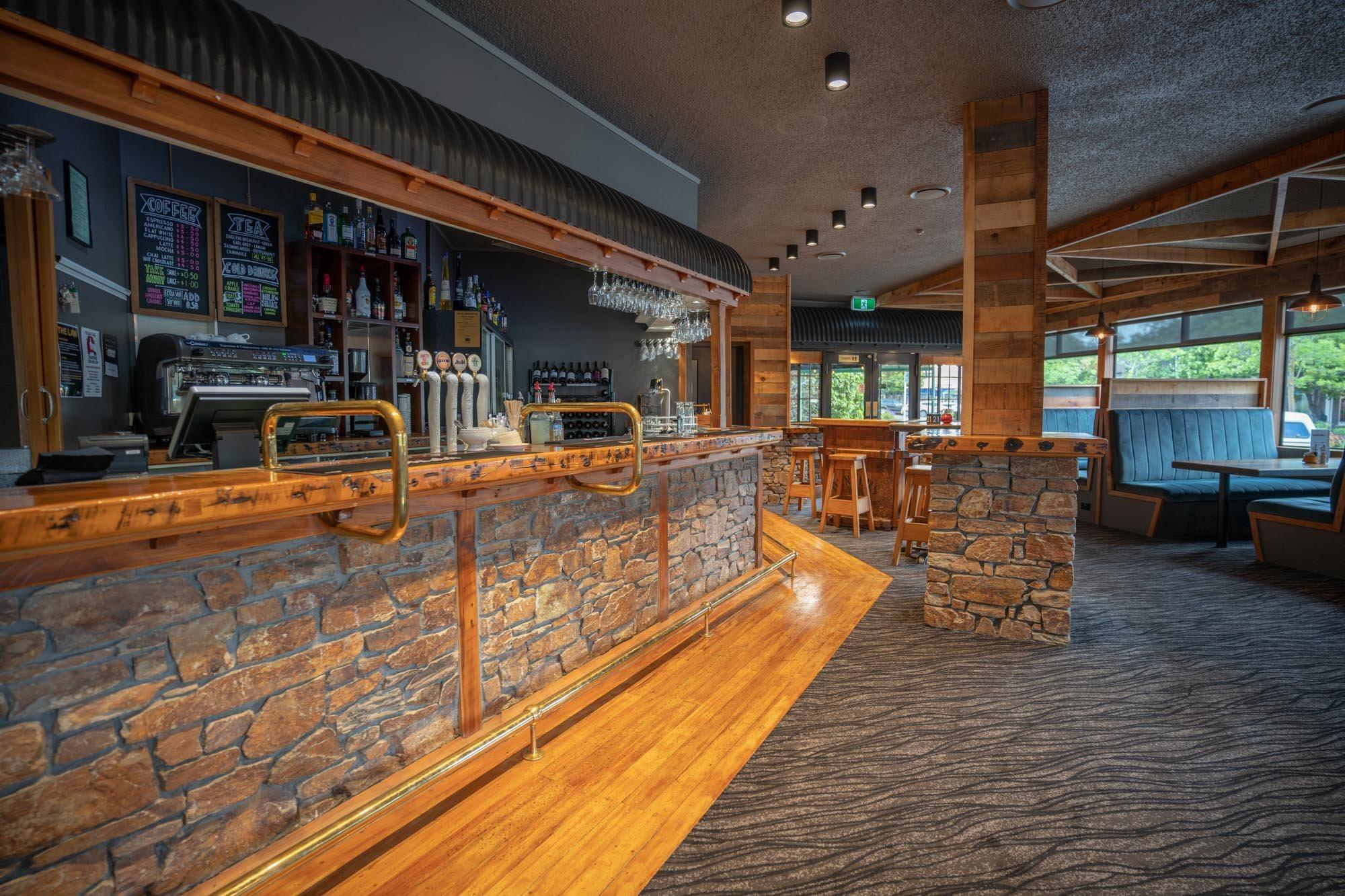 Distinction Luxmore Hotel Te Anau Exterior foto