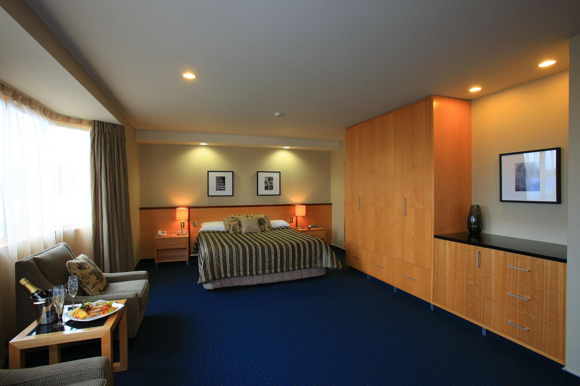 Distinction Luxmore Hotel Te Anau Exterior foto