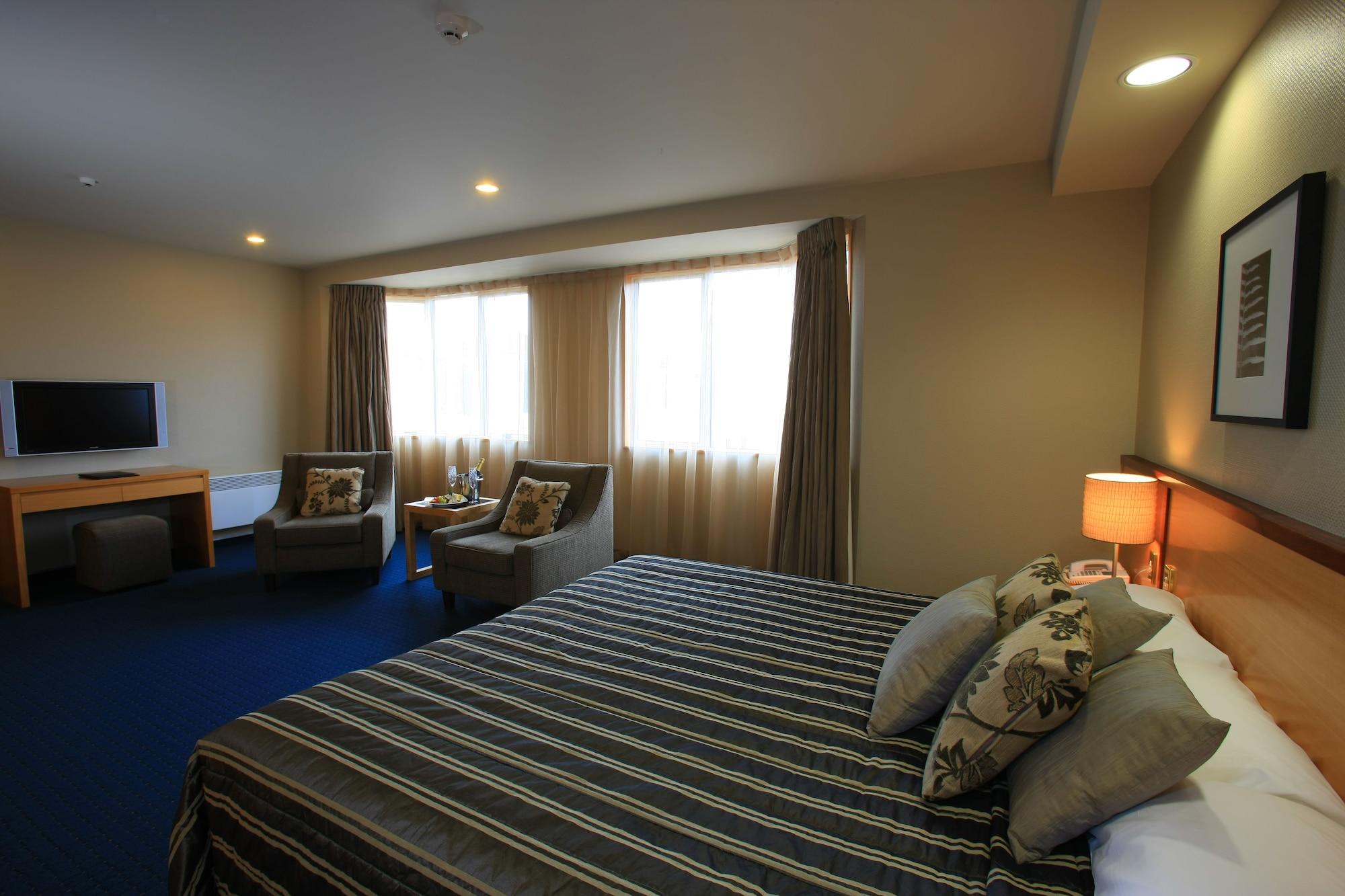 Distinction Luxmore Hotel Te Anau Exterior foto