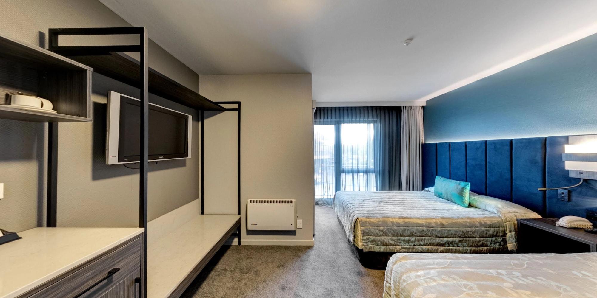 Distinction Luxmore Hotel Te Anau Exterior foto