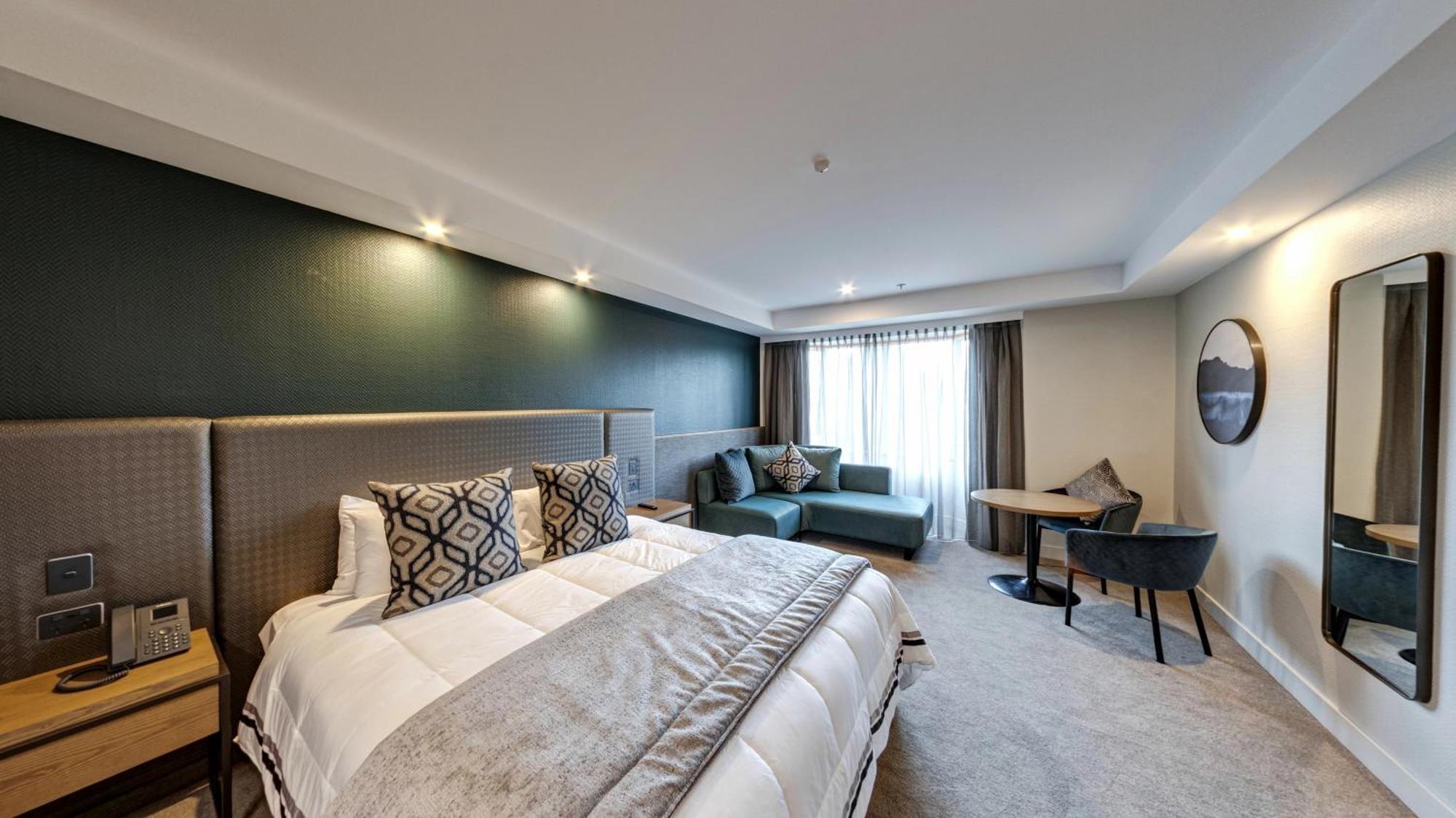 Distinction Luxmore Hotel Te Anau Exterior foto
