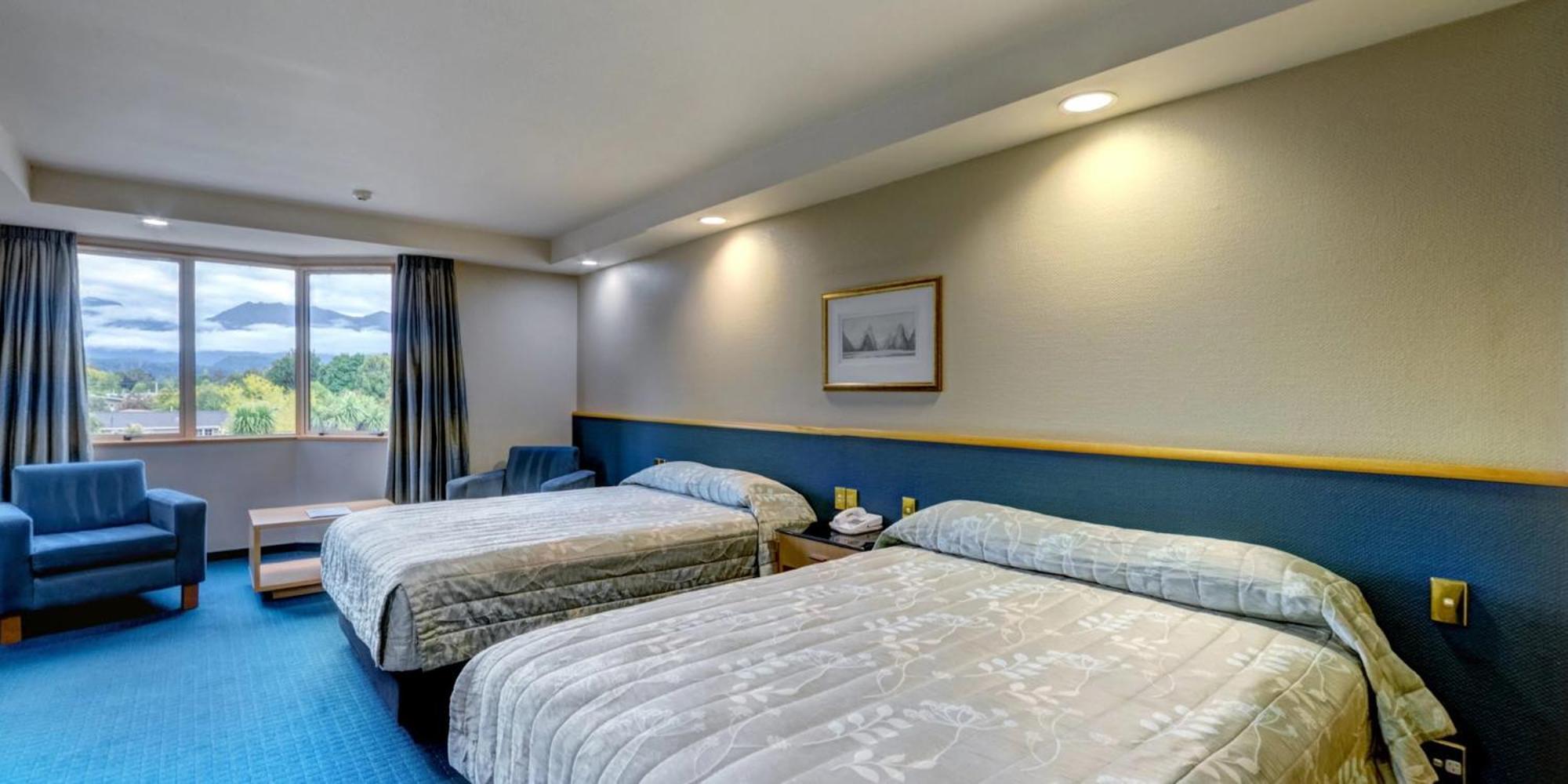 Distinction Luxmore Hotel Te Anau Exterior foto